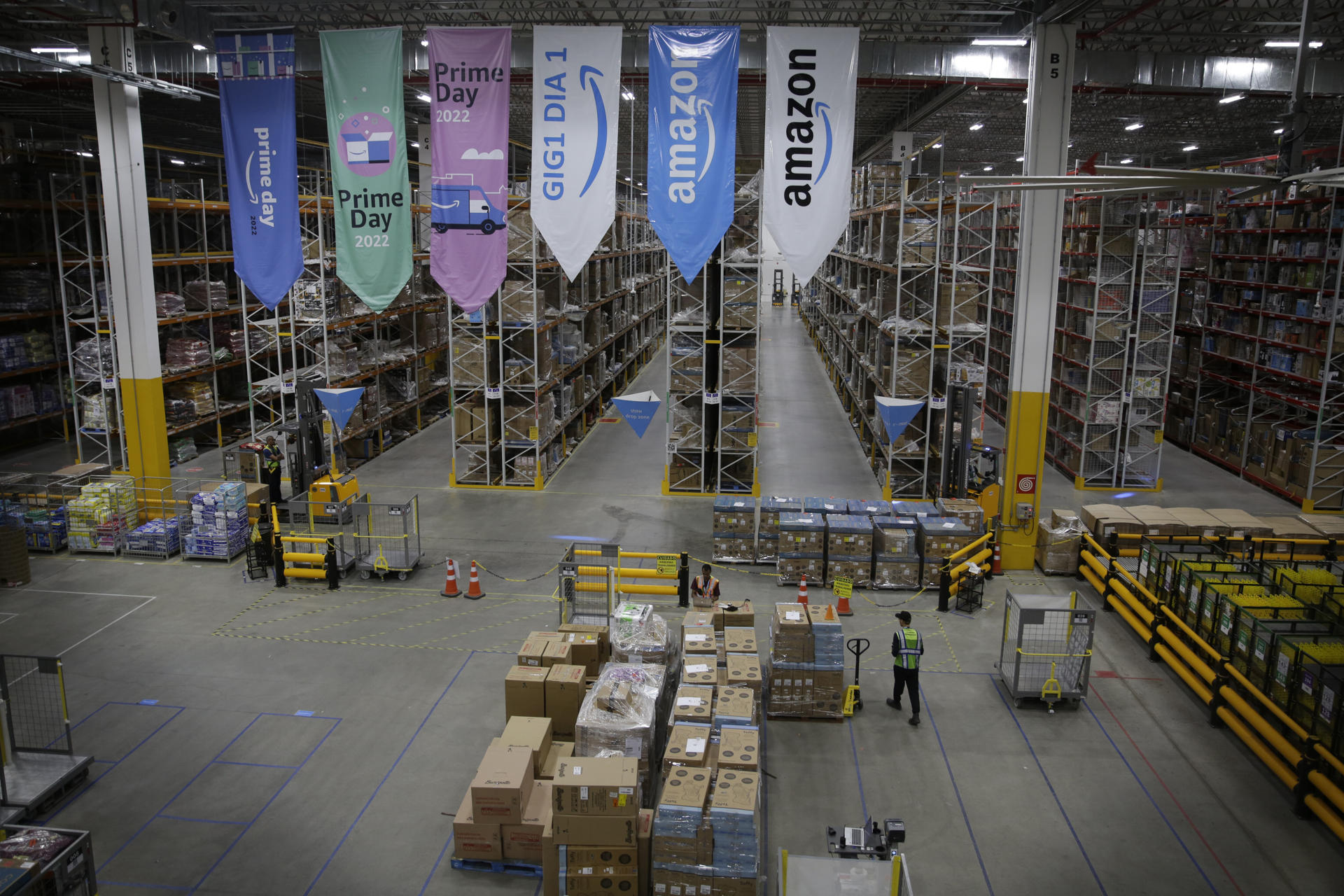 Amazon supera a Walmart y se convierte en la empresa con más ventas del mundo