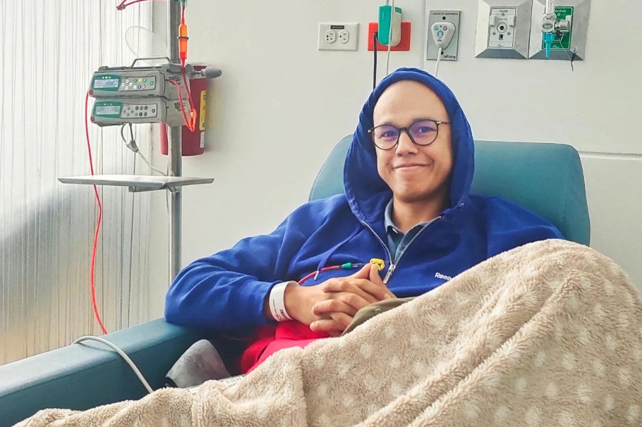 Con emotivo video Diego Guauque anuncia éxito en su cirugía de sarcoma