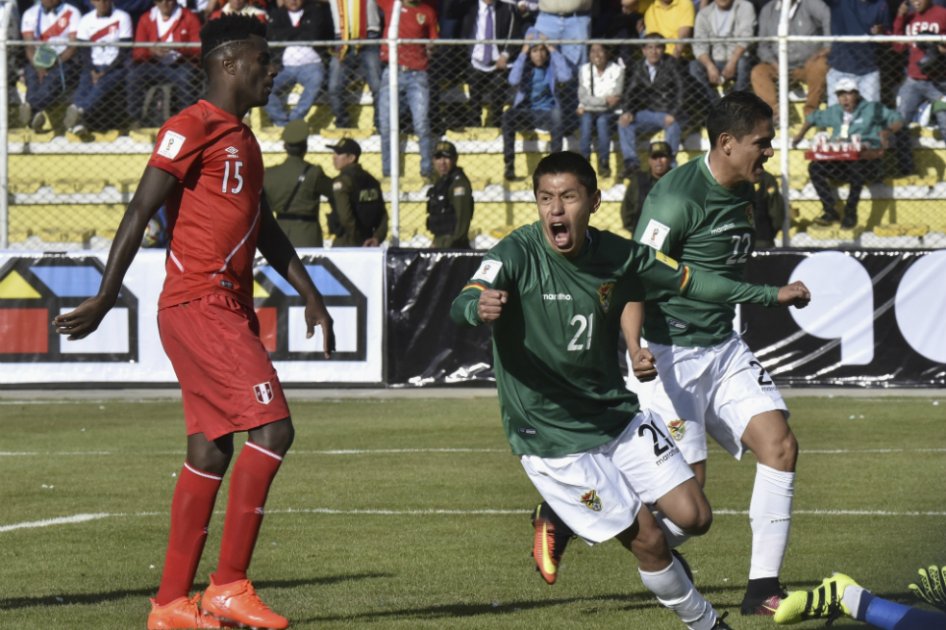 Bolivia hunde a Perú en el camino a Rusia 2018