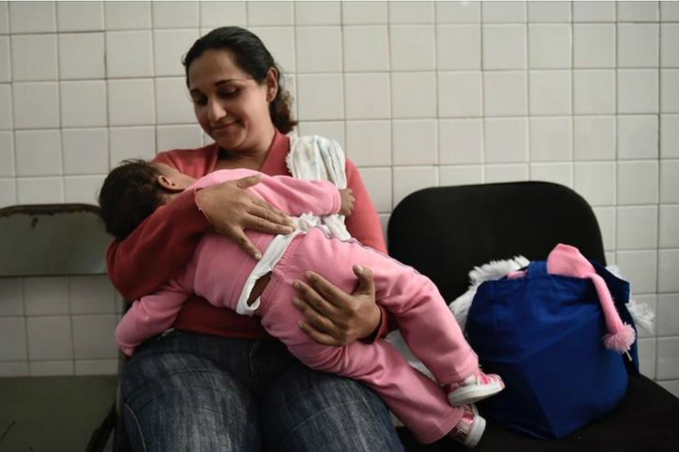 Lactancia, un "negocio" que les quieren robar a las madres
