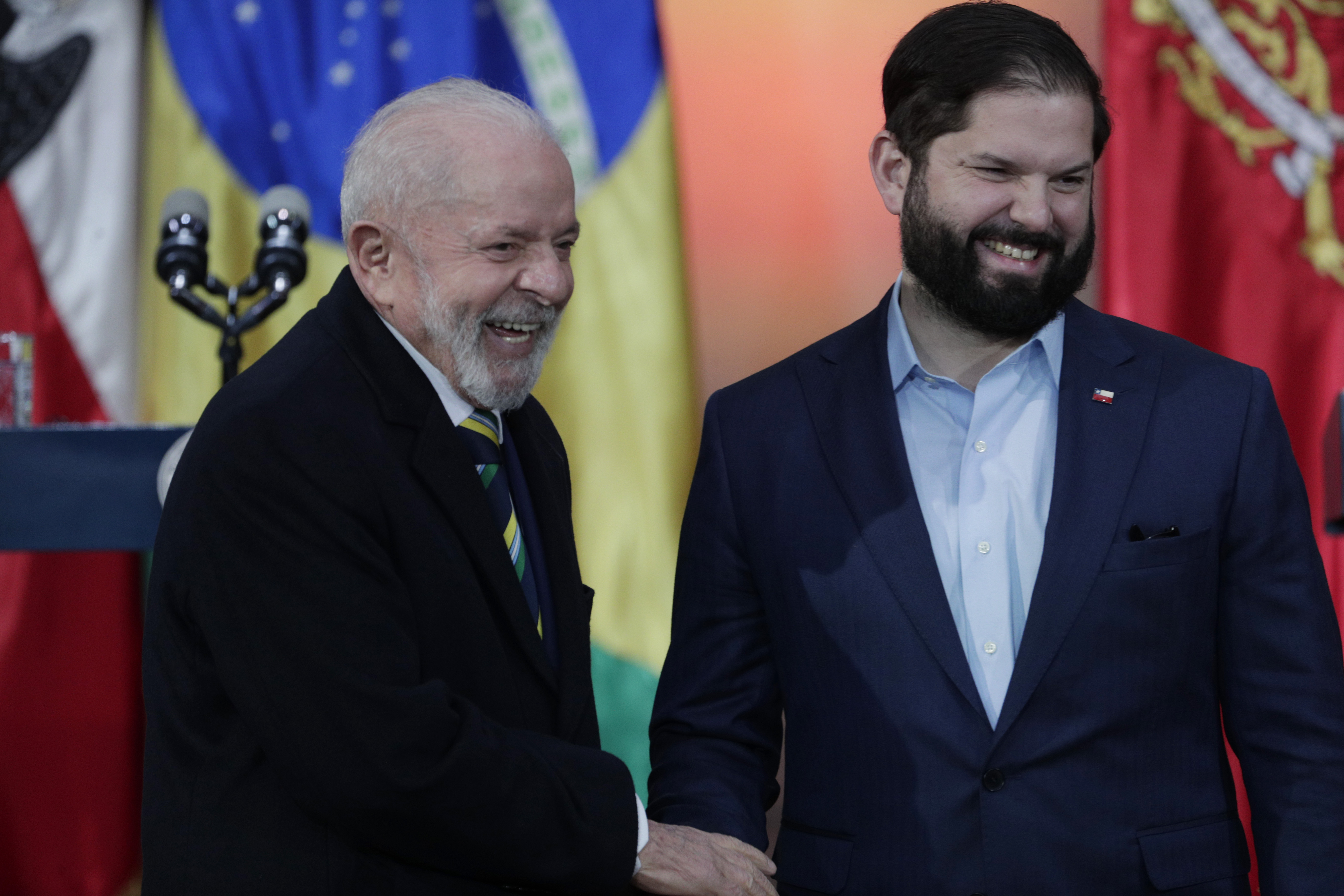 Lula se refiere a crisis en Venezuela y habla de “compromiso con la paz”