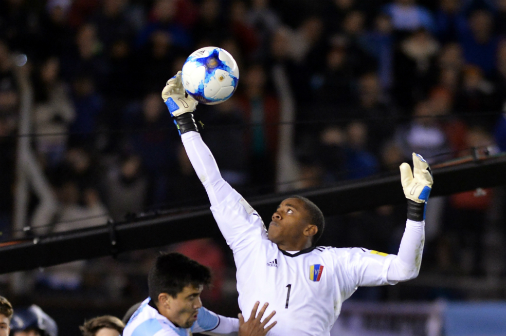 Millonarios cerró la contratación de Wuilker Faríñez