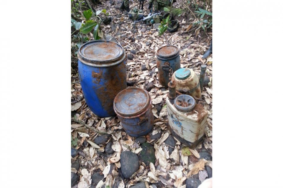 Ejército destruye 902 kilos de explosivos en el Meta