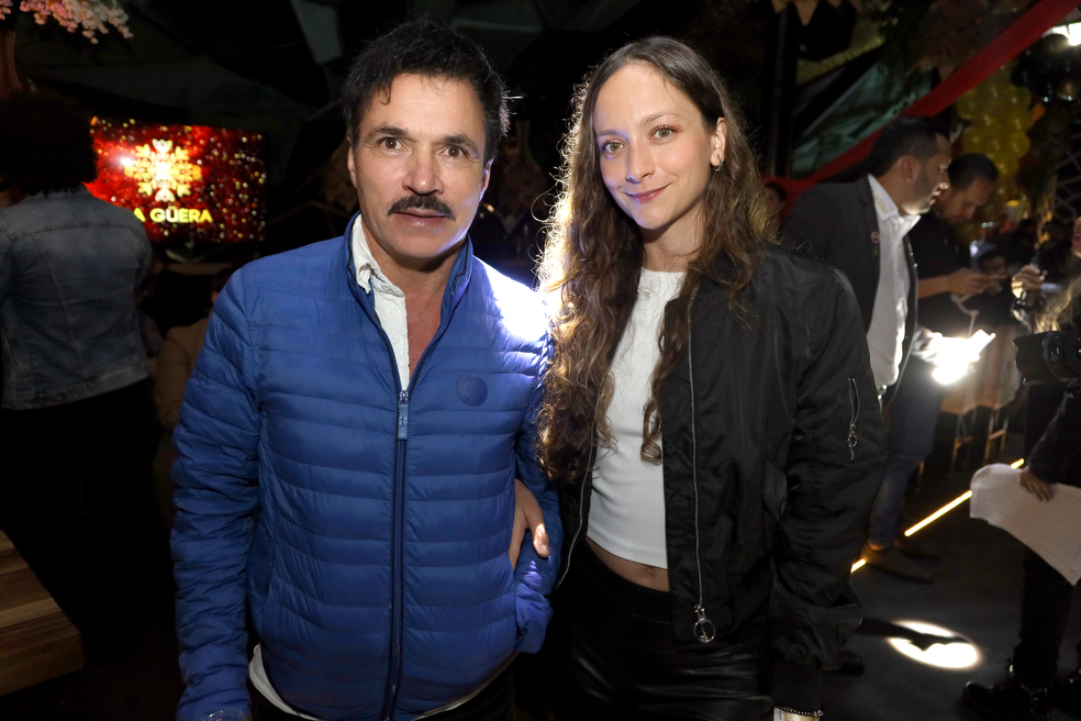 Ramiro Meneses, Lenard Vanderaa y más parejas destilaron amor en reconocido bar