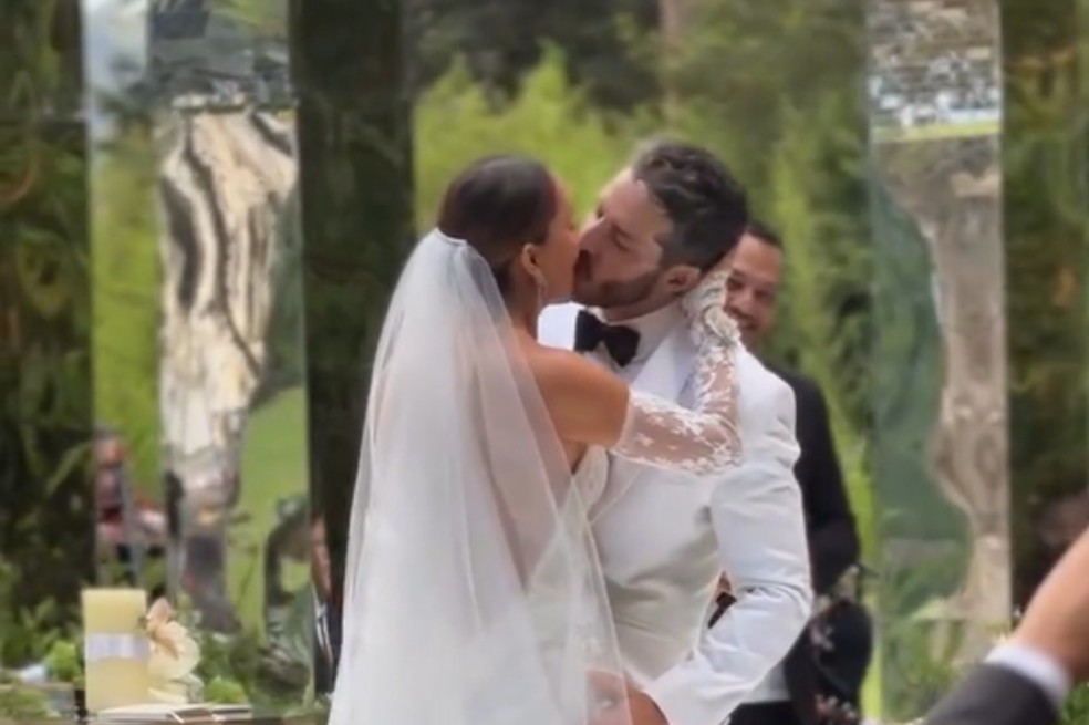 Sara Corrales publicó los votos de su boda con Damián Pasquini. “Eres mi milagro”