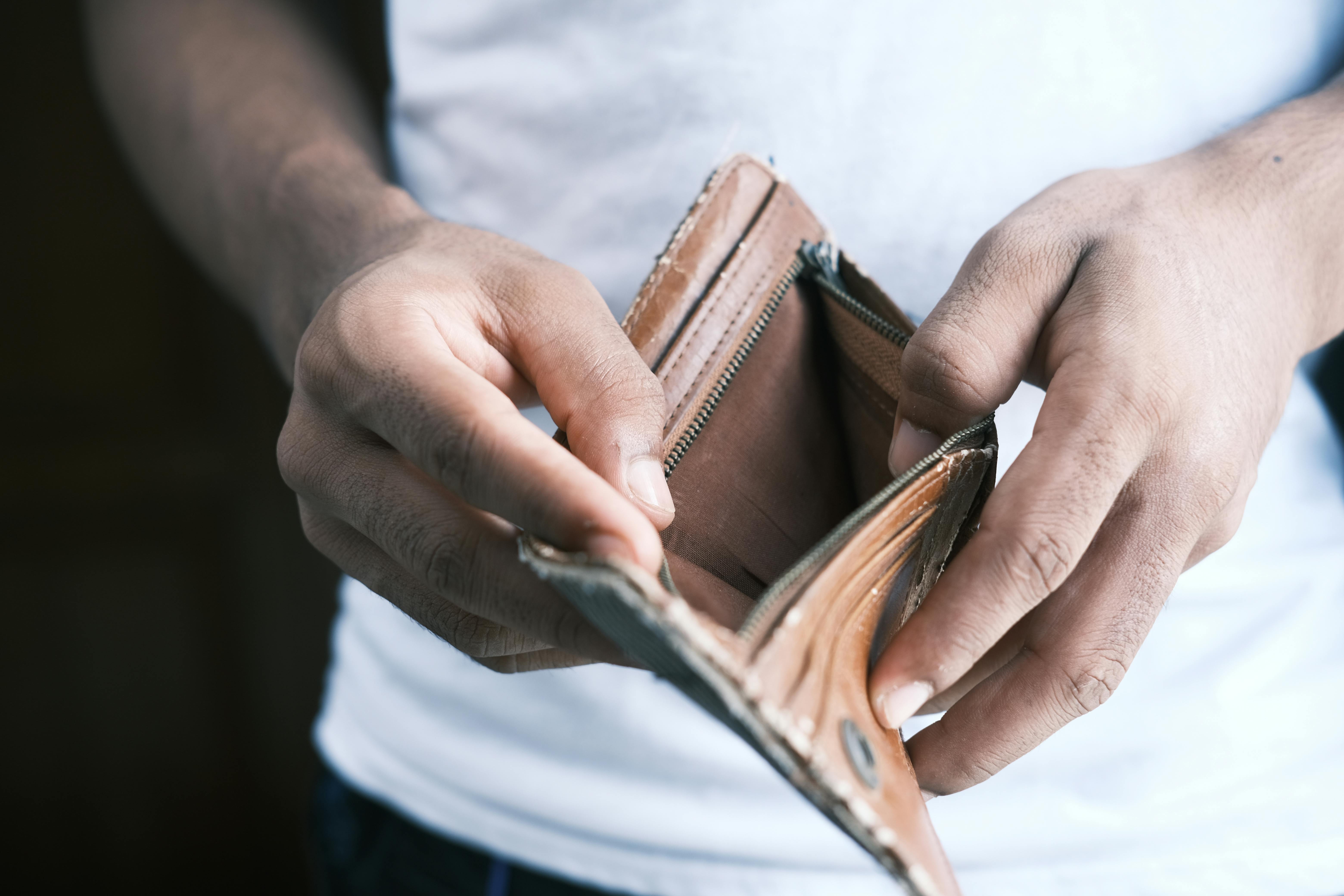 ¿A dónde se va la plata?: claves para entender por qué no le alcanza