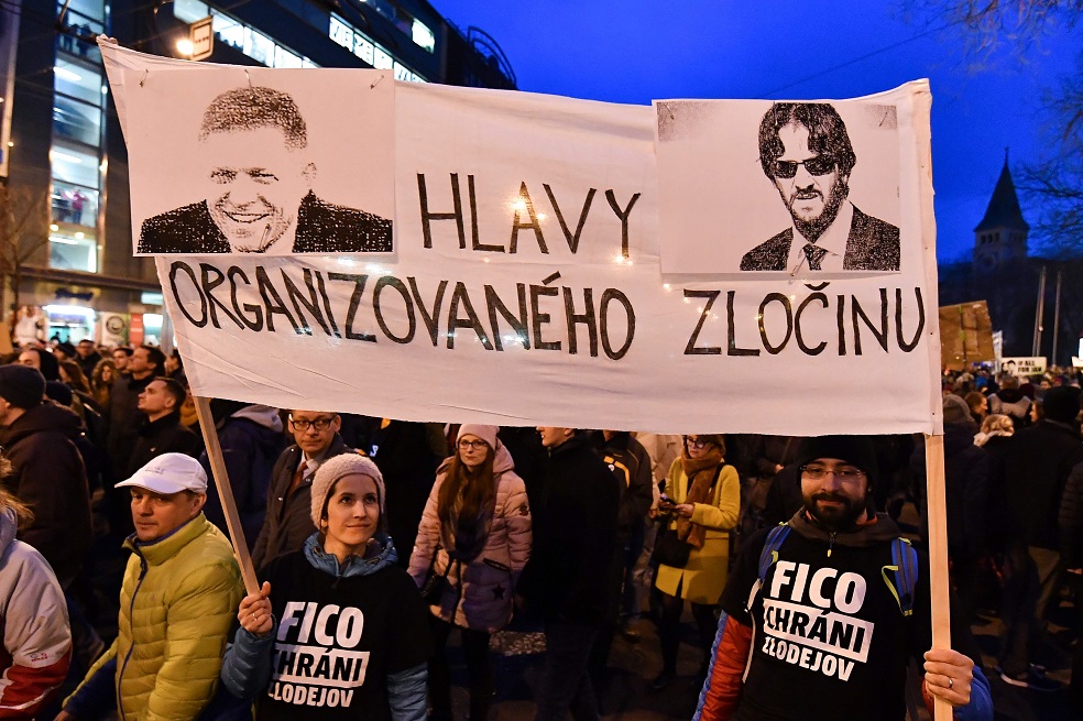 Asesinato de periodista tiene en vilo a Eslovaquia