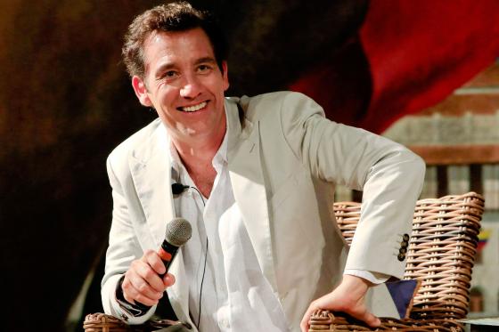 «Julia Roberts es la que debe responder si beso bien o no» Clive Owen
