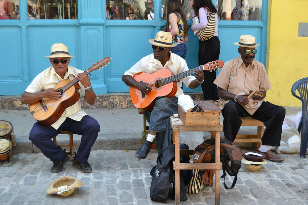 Unesco declara el punto cubano Patrimonio Inmaterial de la Humanidad