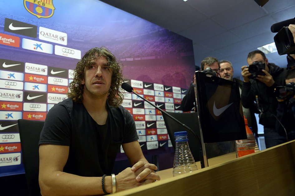 Carles Puyol anunció que no seguirá con el Barcelona