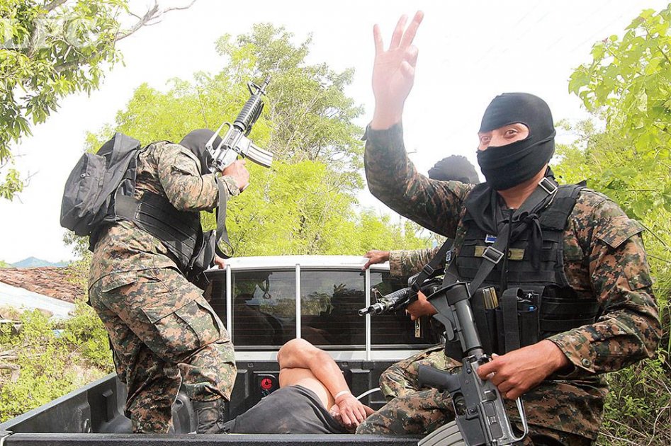 Las inexplicables muertes de civiles a manos de Policía y Ejército de El Salvador