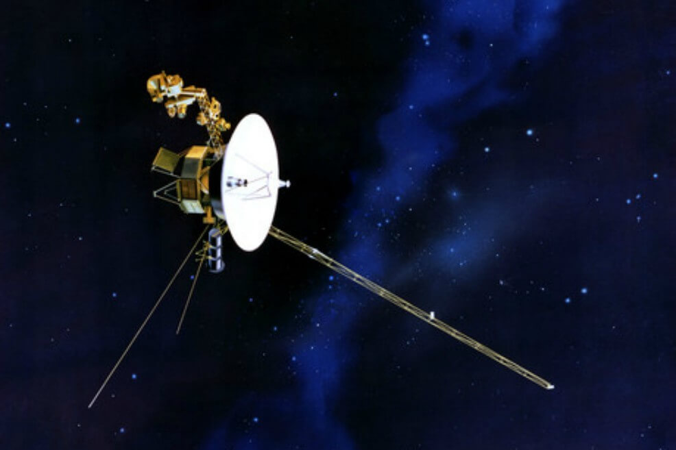 Tras 42 años viajando, la sonda Voyager 2 cruzó al espacio interestelar. ¿Qué encontró?