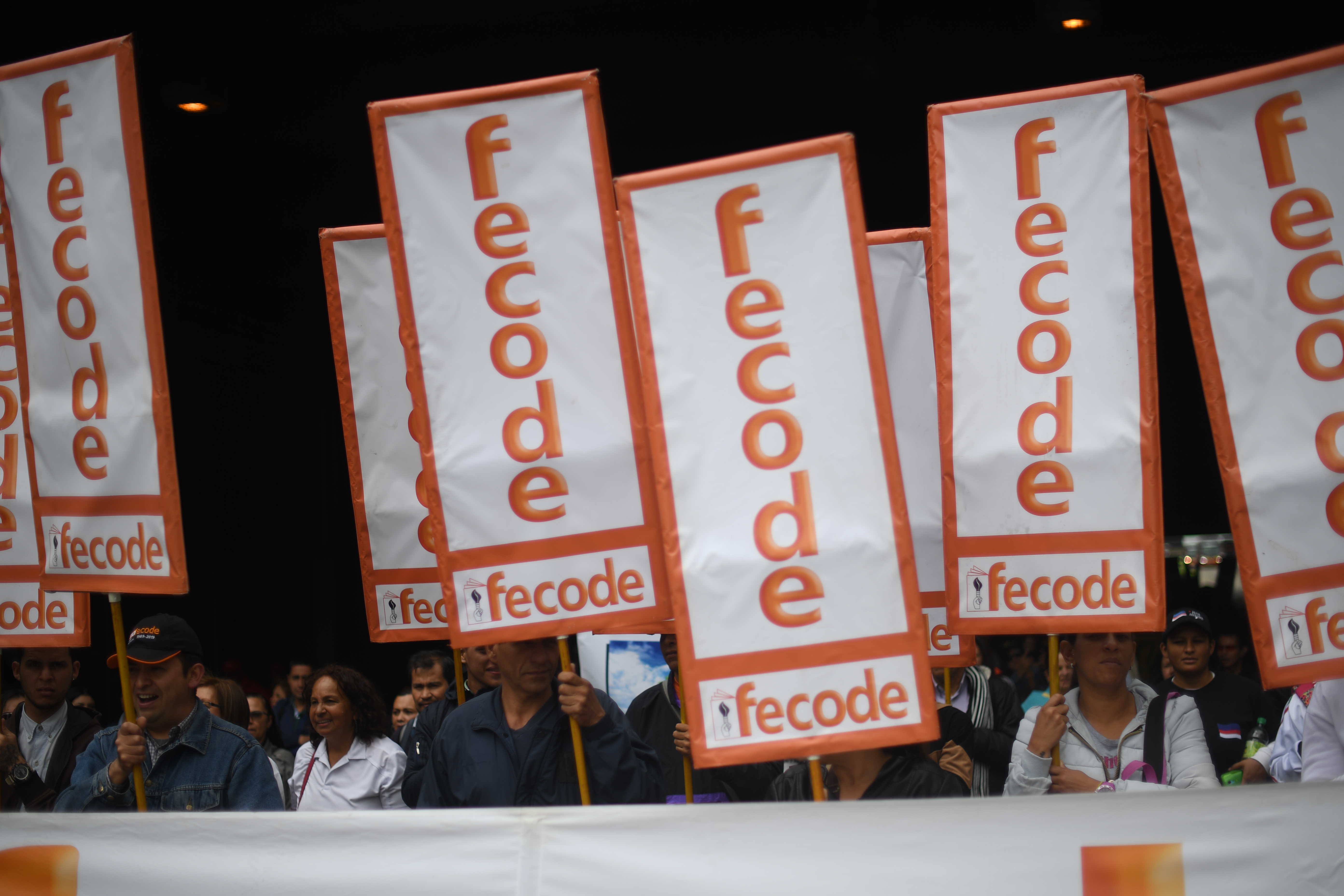 “La ministra se sale por la tangente”: Fecode critica acuerdos del Gobierno y la oposición