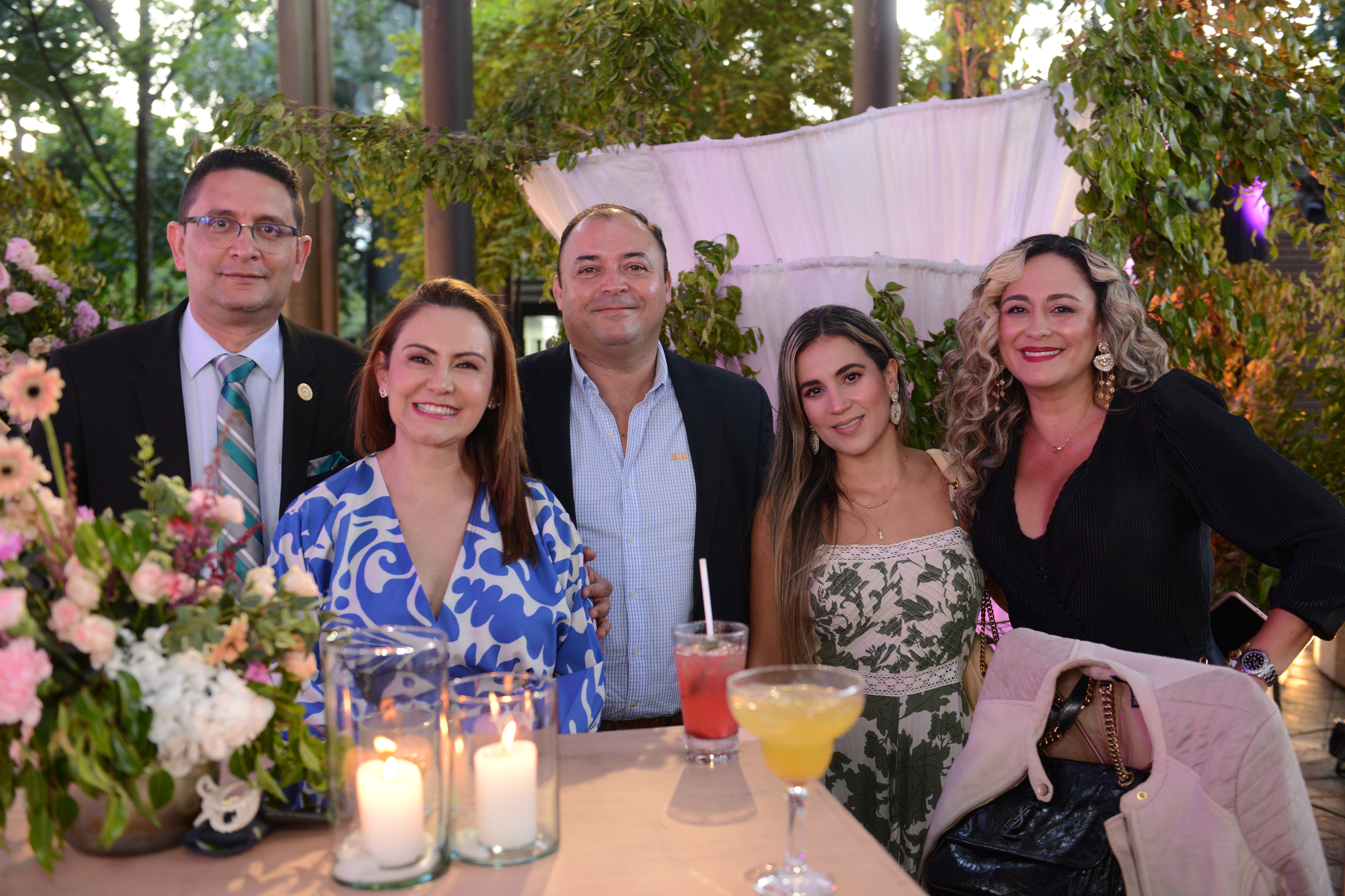 Invitados al lanzamiento de Anyeluz Makeup.