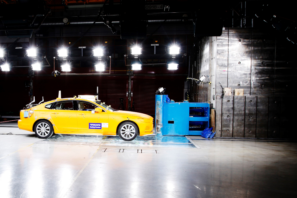 20 años del Volvo Cars Safety Center