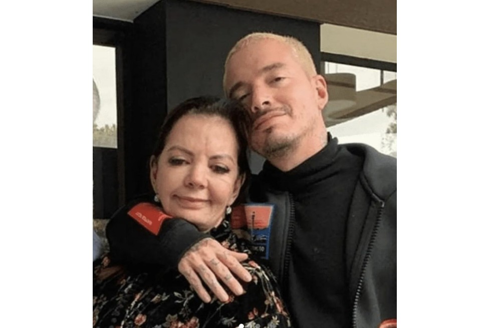 ¿Salud de la mamá de J Balvin se complicó? Ahora estaría en UCI por Covid-19