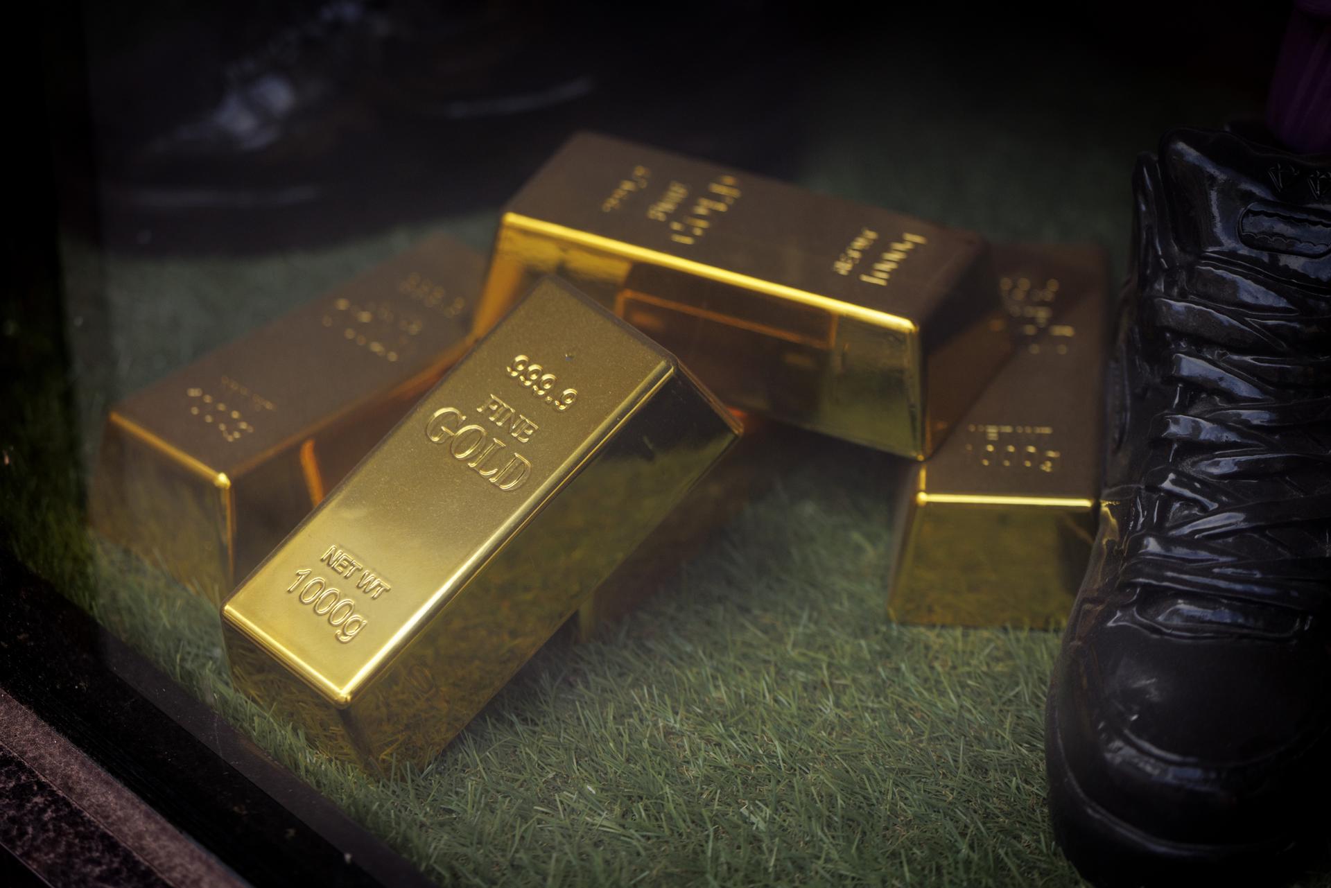 Caída histórica del oro: no sucedía desde hace más de 10 años