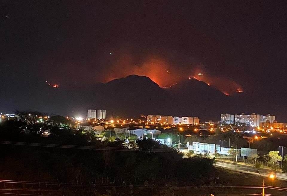 El incendio se reportó desde el pasado 20 de marzo y hasta el momento no ha podido ser controlado. / Tomada de Twitter