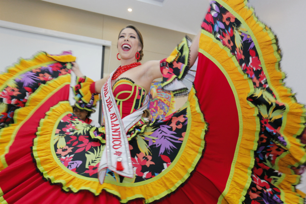 Detalles del show de coronación de la reina del Carnaval del Atlántico