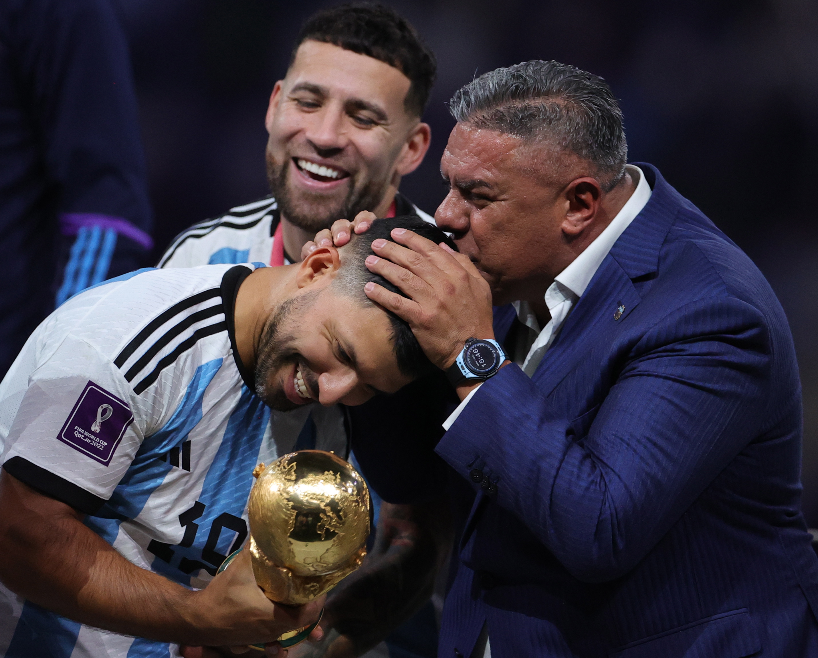 El Kun Agüero, el jugador número 27 en salir campeón del mundo con Argentina
