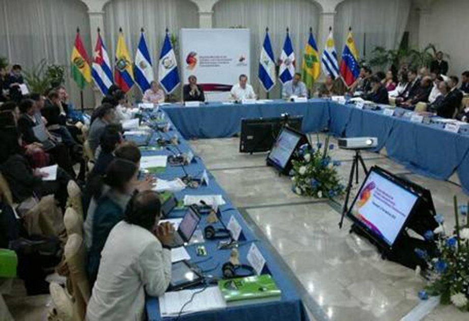 La ALBA creará observatorio para luchar contra abusos de transnacionales