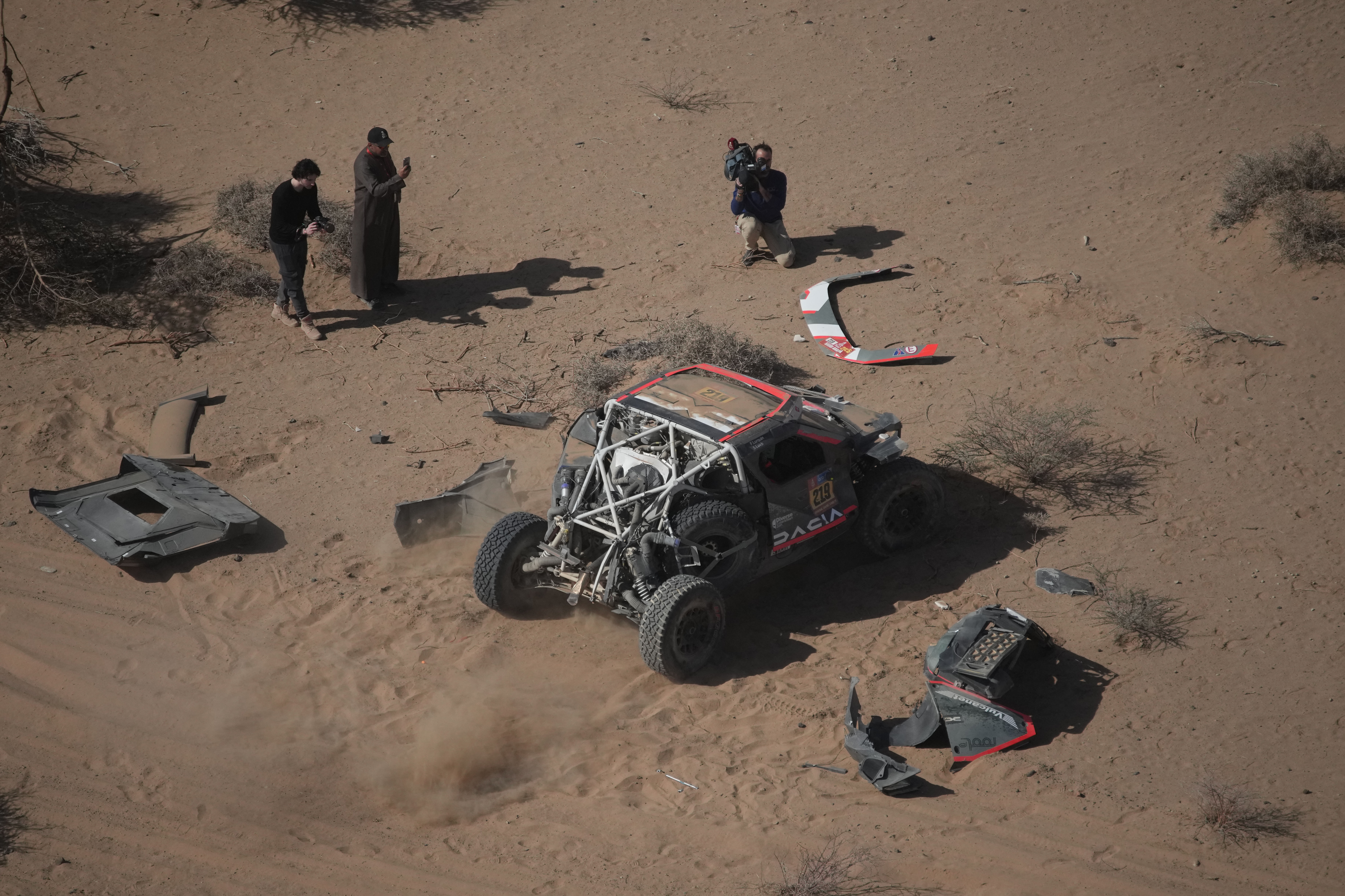 Nuevo accidente en el Rally Dakar deja sin chances a otro de los favoritos