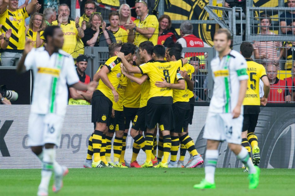 Dortmund acecha al Bayern tras golear al M’Gladbach