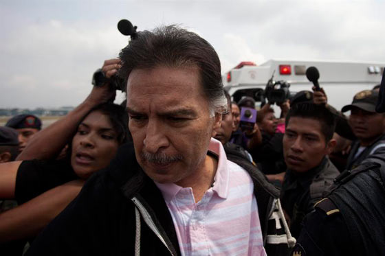 Guatemala extradita a EE.UU. a expresidente Portillo por lavado de dinero