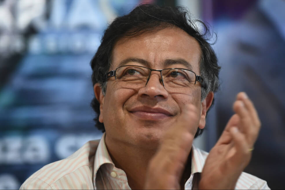 Corte Suprema abre indagación preliminar contra senador Gustavo Petro