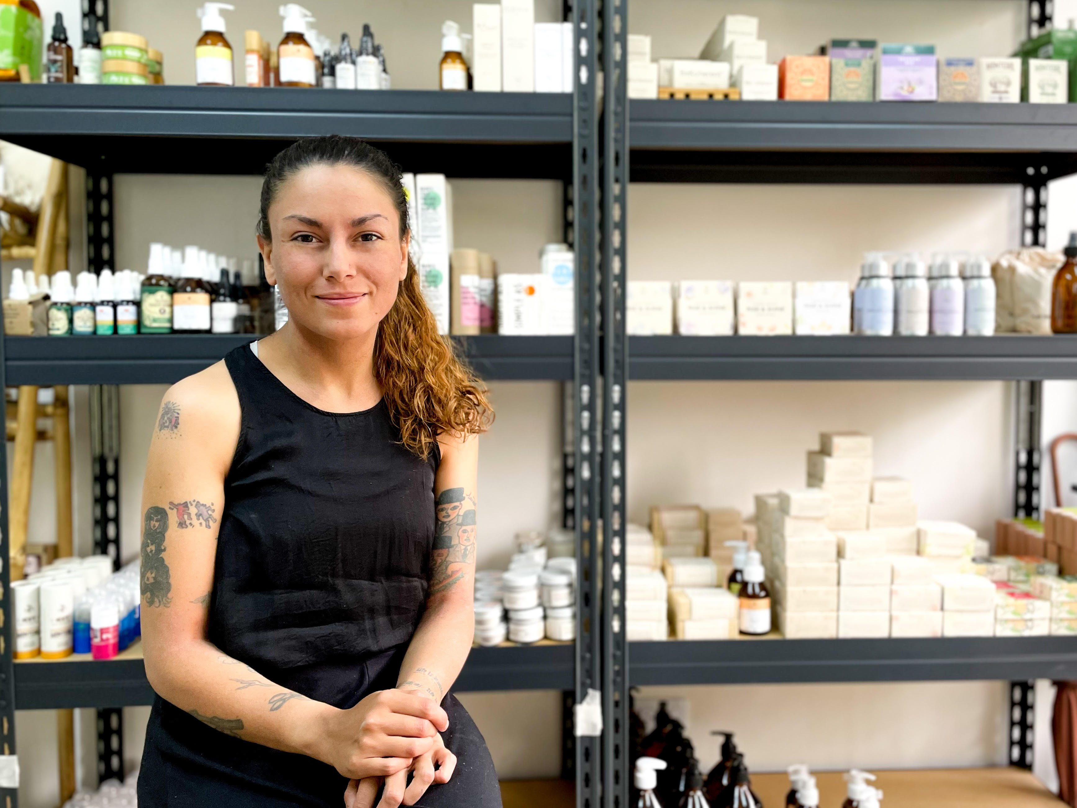 Ella creó una tienda natural y ecológica en Colombia