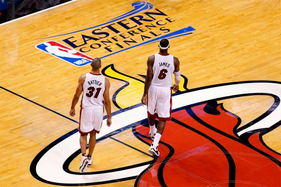 Los Heat vuelven a patinar