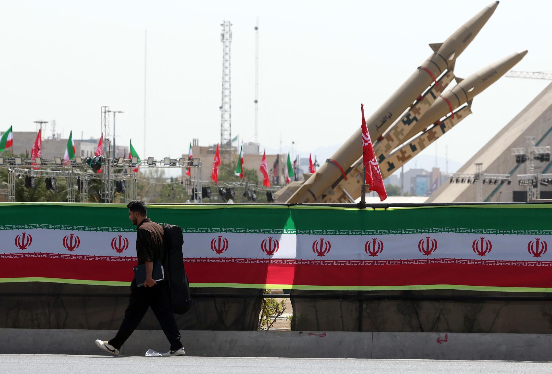 Irán ataca las bases de Estados Unidos en Baréin y Jordania