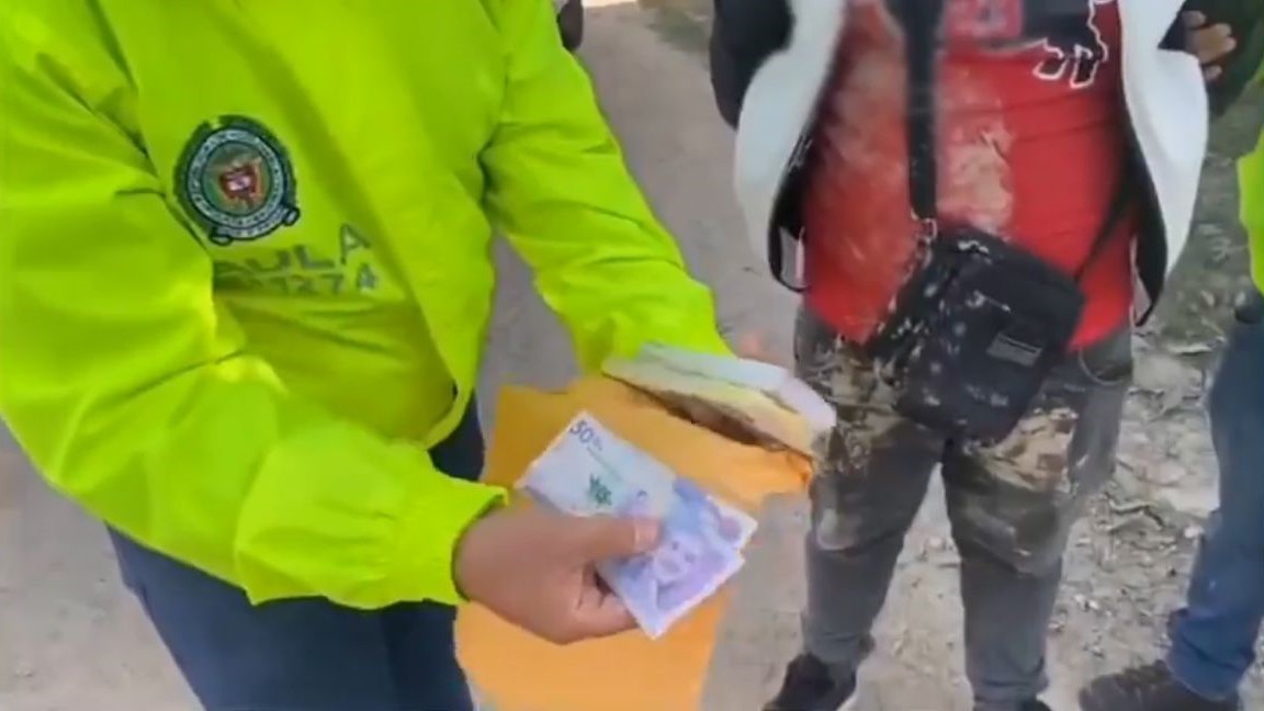 Capturaron en flagrancia a hombre que extorsionaba a su expareja en Huila