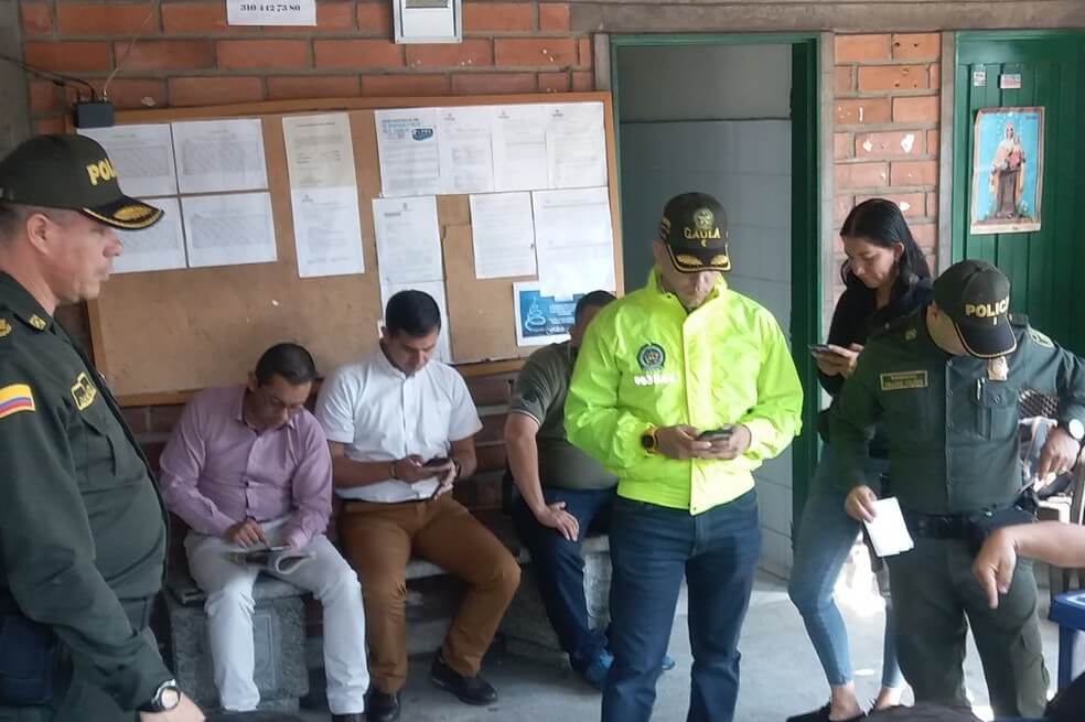 En paro conductores de buses de Altavista, Antioquia, por homicidio de chofer
