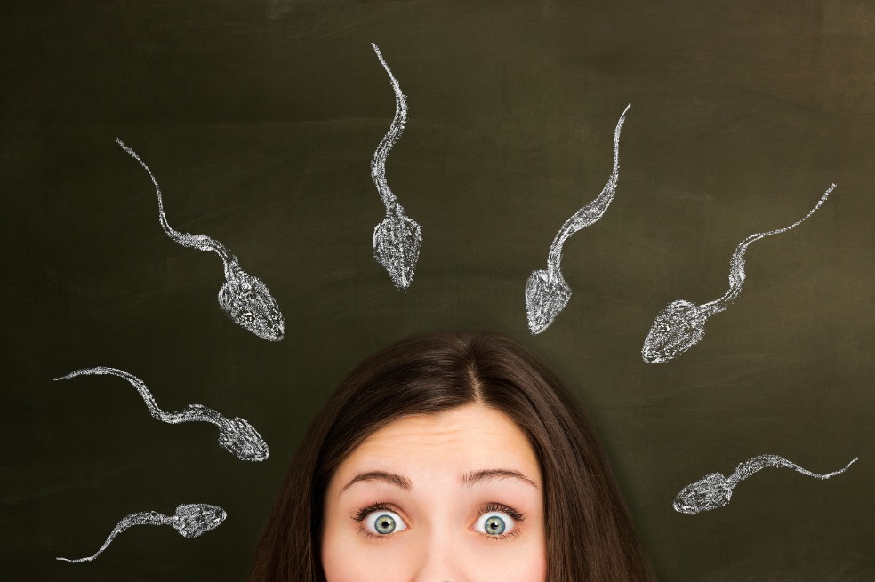 El semen en la cara puede ser una de las situaciones más frustrantes.