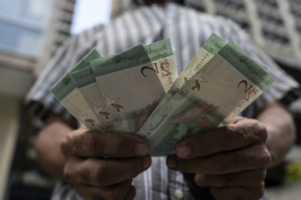 Nueva subasta cambiaria en Venezuela multiplicó por 13 las asignaciones