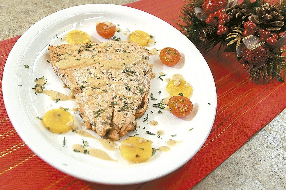 Receta del día: salmón con papa criolla y salsa de mostaza