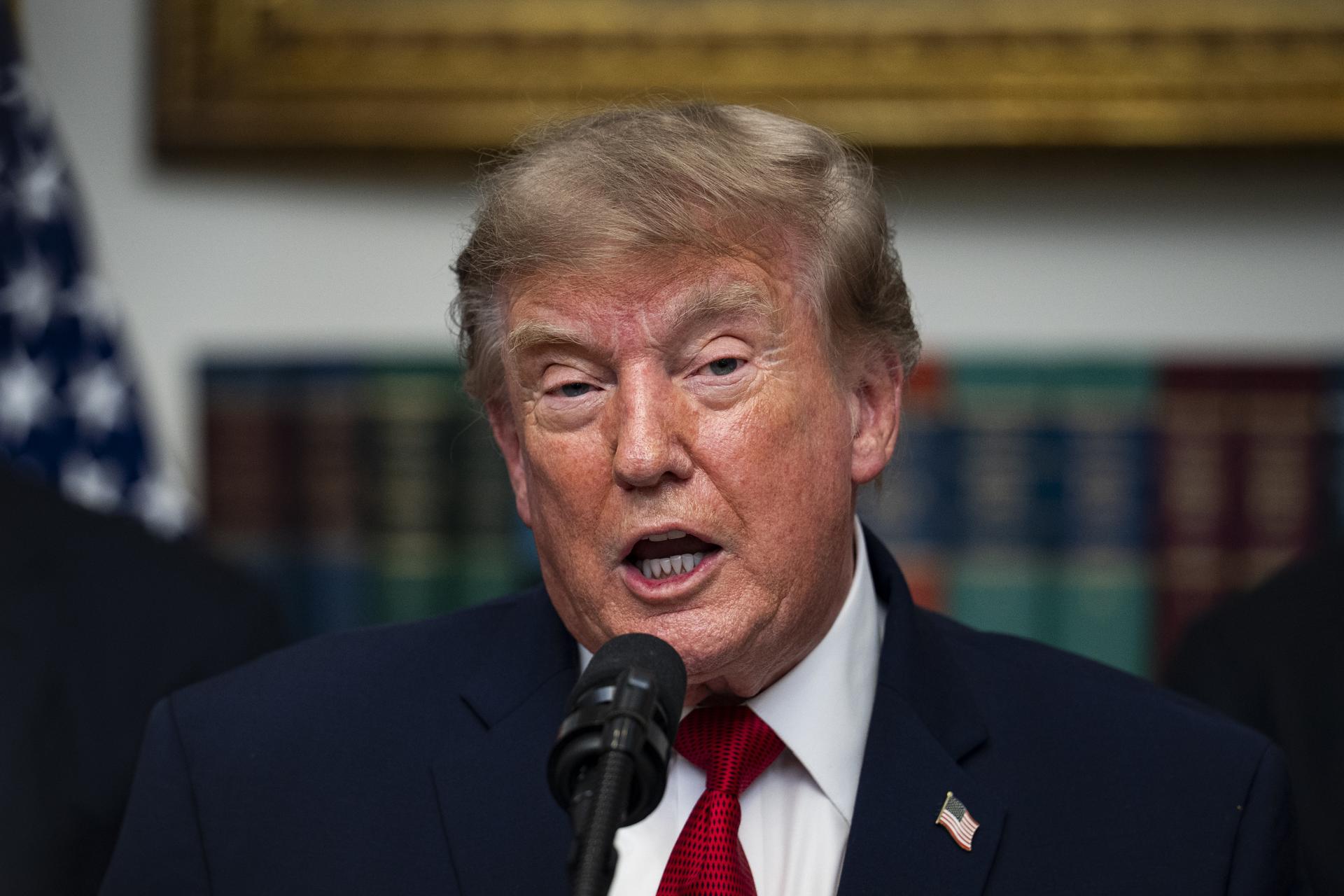 Trump impone aranceles del 50% a Canadá tras fracaso de negociaciones