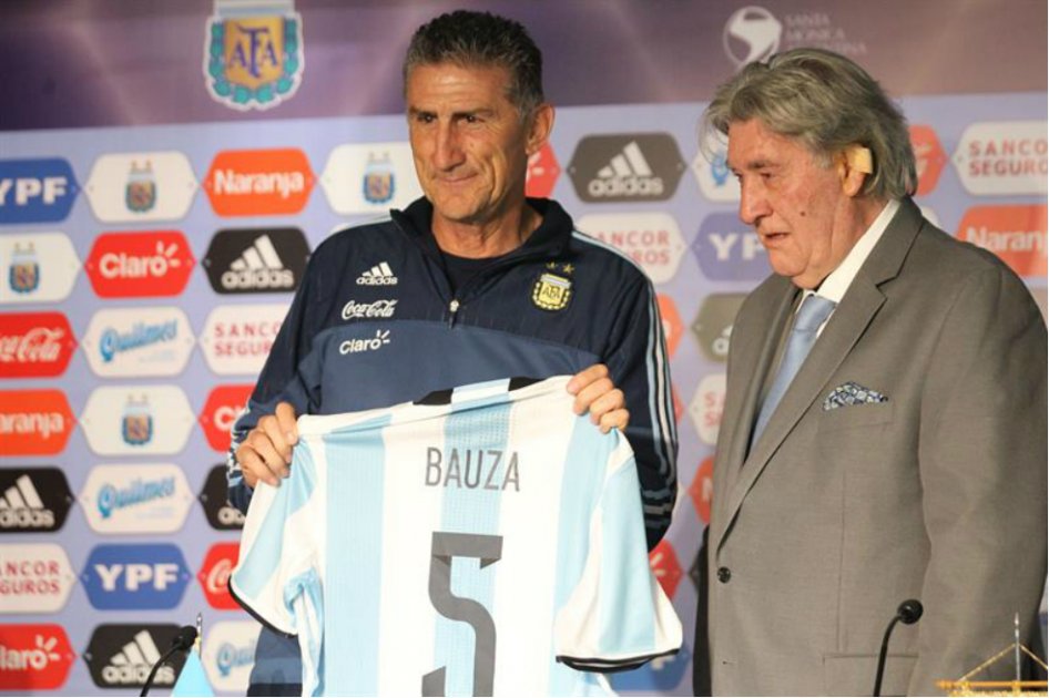 «Mi idea es sentarme con Messi», dijo Bauza en su presentación