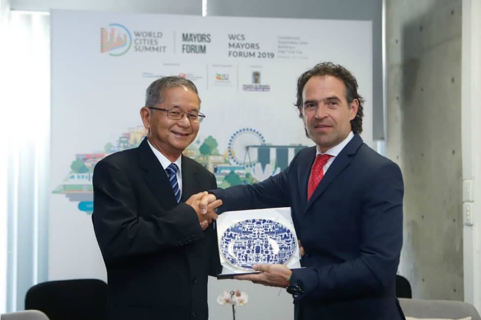 Comenzó la X Cumbre Mundial de Ciudades en Medellín