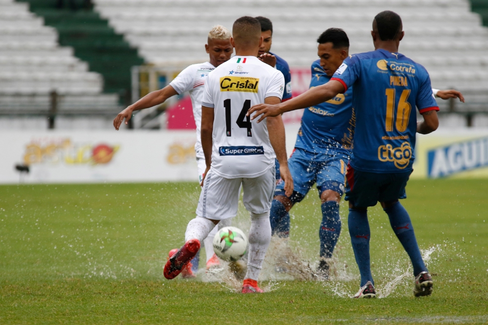 Once Caldas vs. Medellín