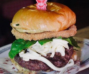 El festival de hamburguesas que destaca sabores regionales colombianos