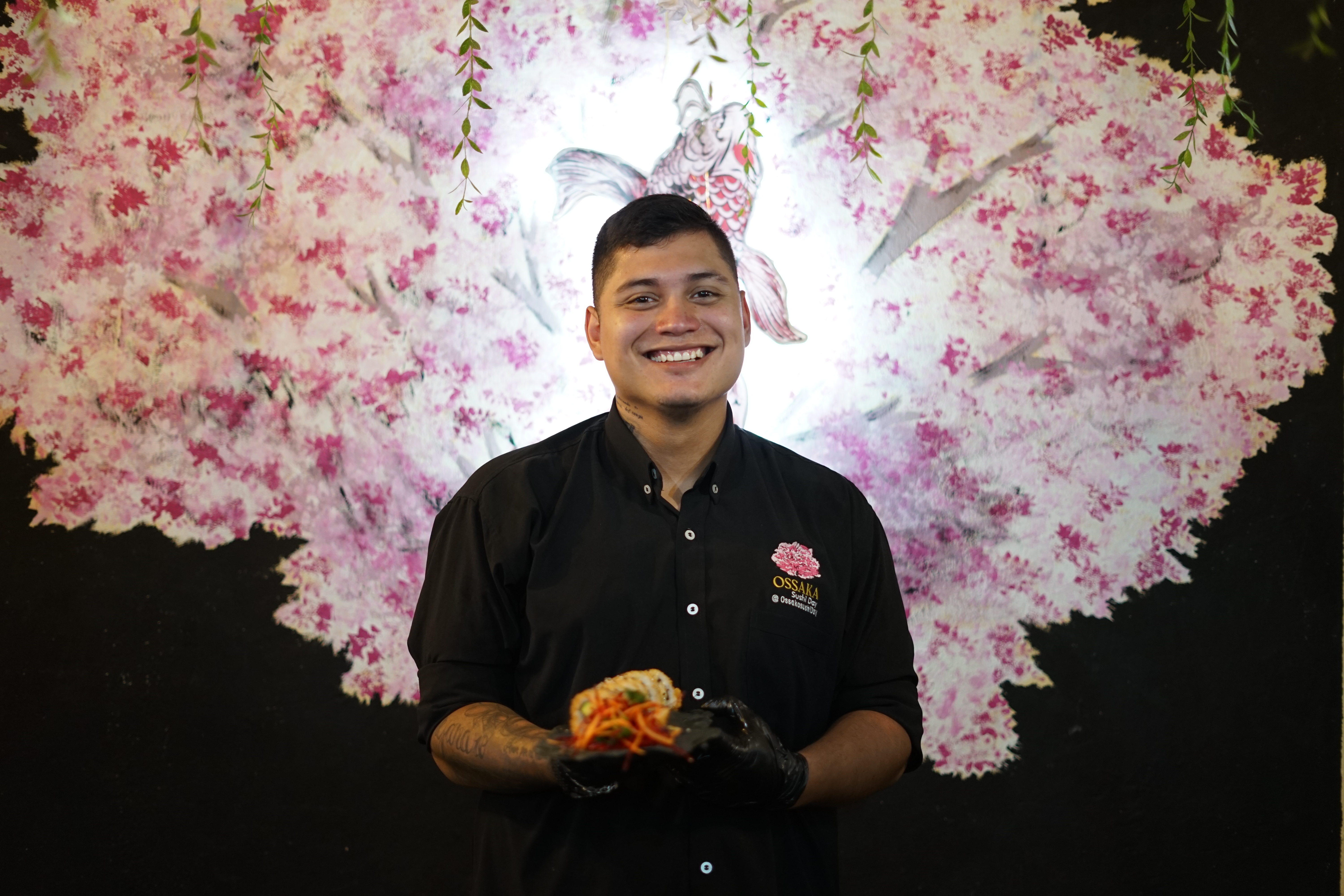 Él creó un restaurante de sushi para fortalecer la economía regional del Huila