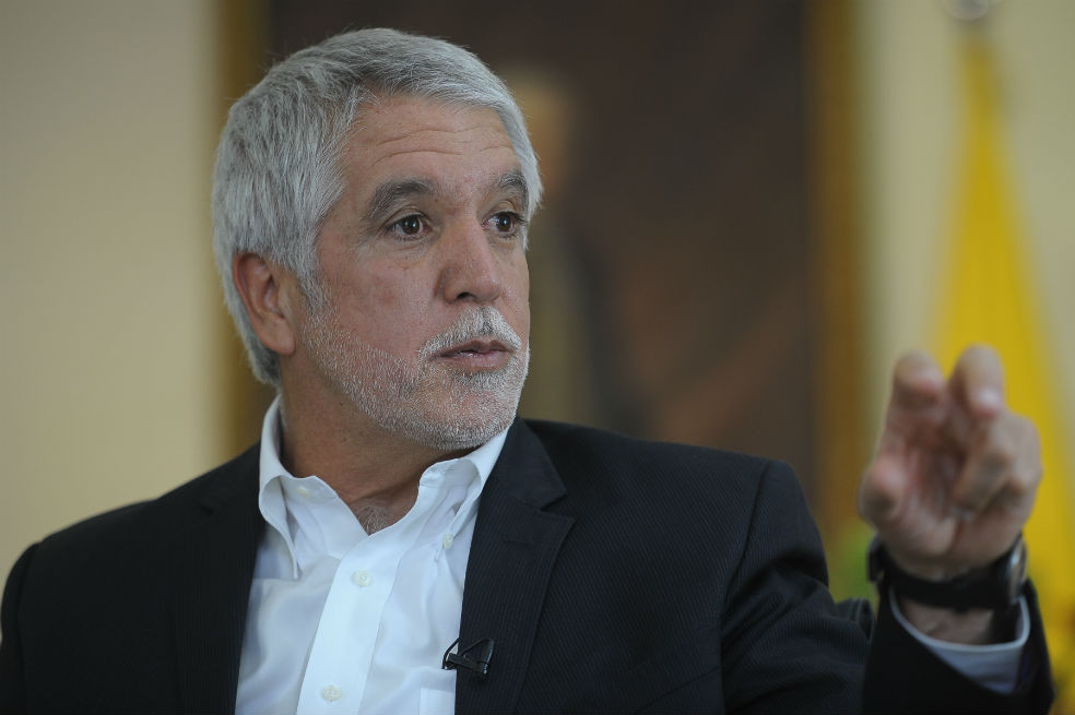 Enrique Peñalosa, un año para repuntar