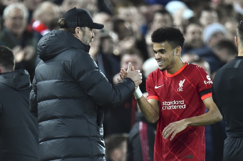 “Todos rezamos para que estén bien”: Jürgen Klopp, sobre la situación de Luis Díaz