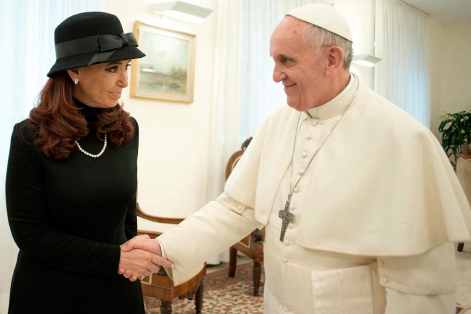 Cristina Fernández pide al papa mediación para conseguir diálogo sobre Malvinas