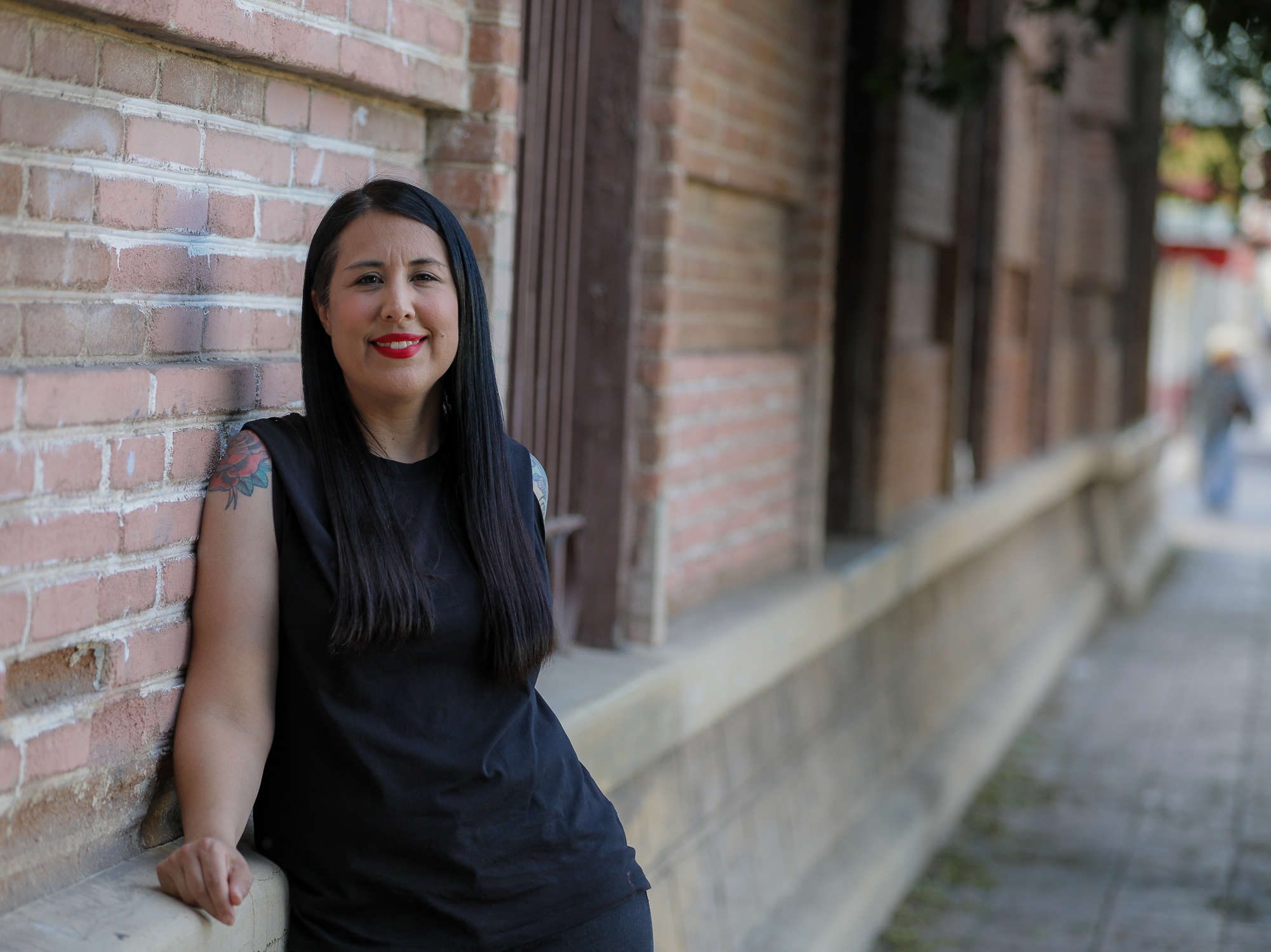 “Nosotras”: el cementerio bajo el agua que escribió Suzette Celaya