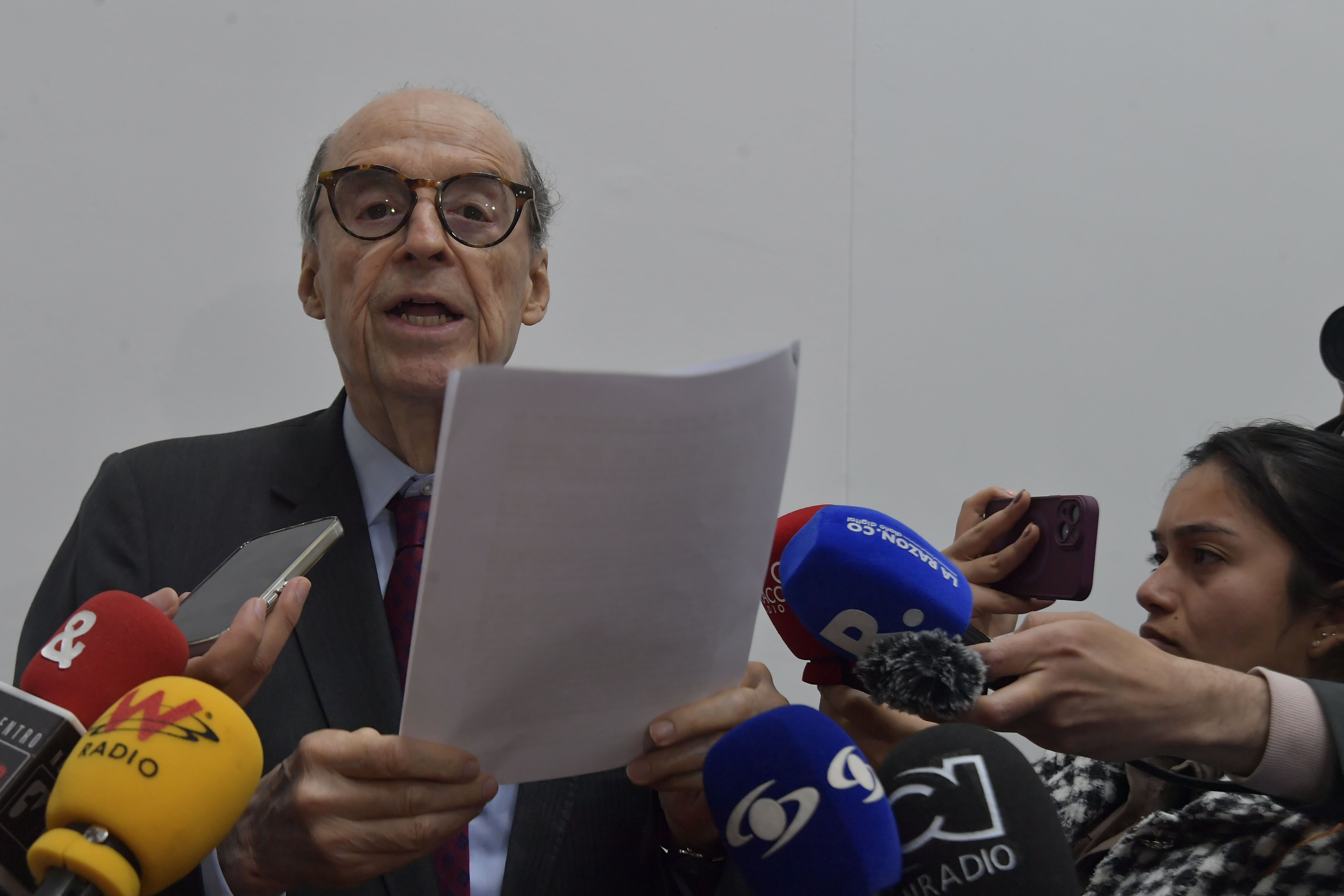 Álvaro Leyva ratifica acusaciones contra el presidente Gustavo Petro