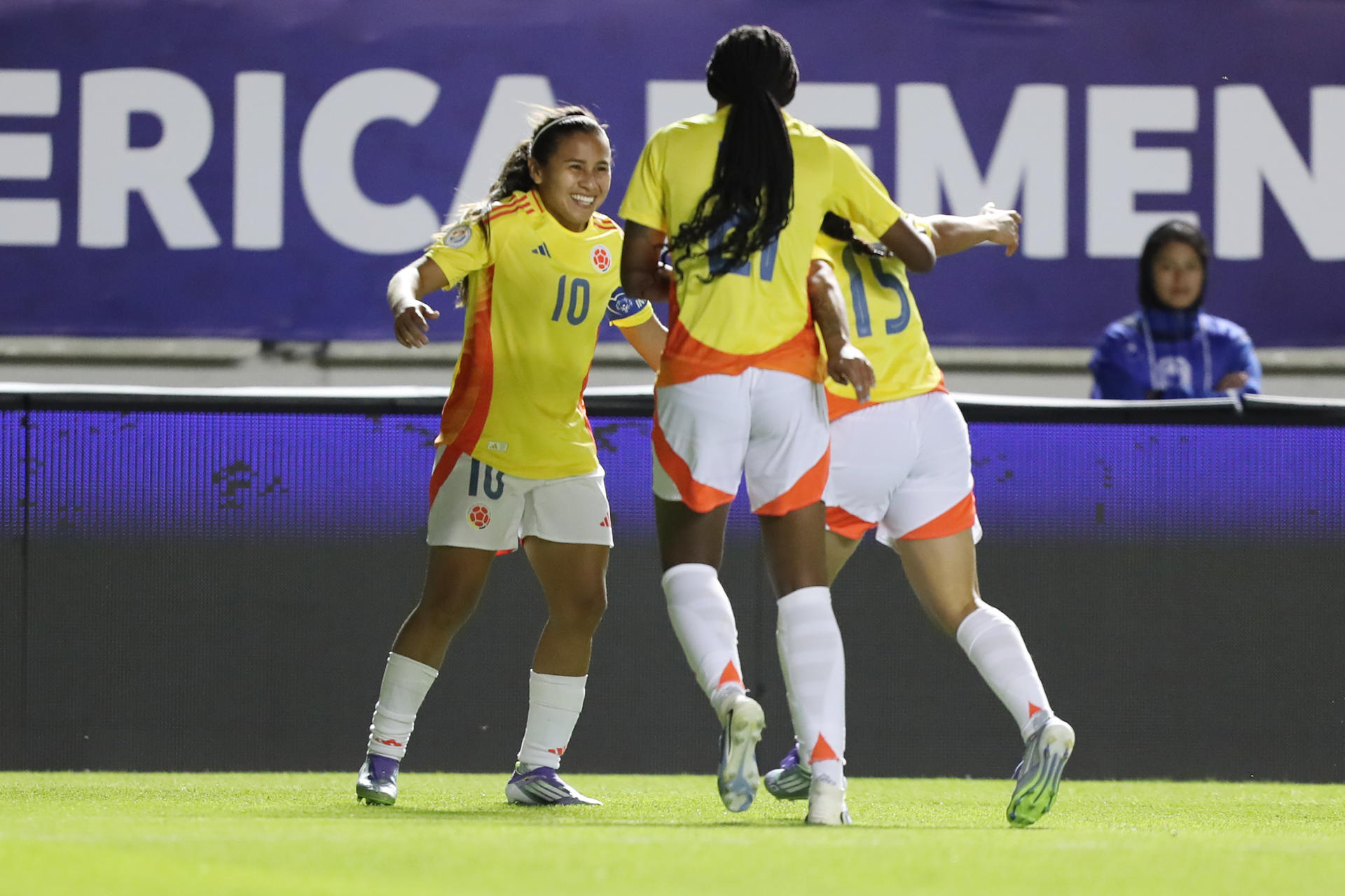 Esta es la titular de Colombia en la Liga de Naciones: sin Linda Caicedo ni Mayra Ramírez
