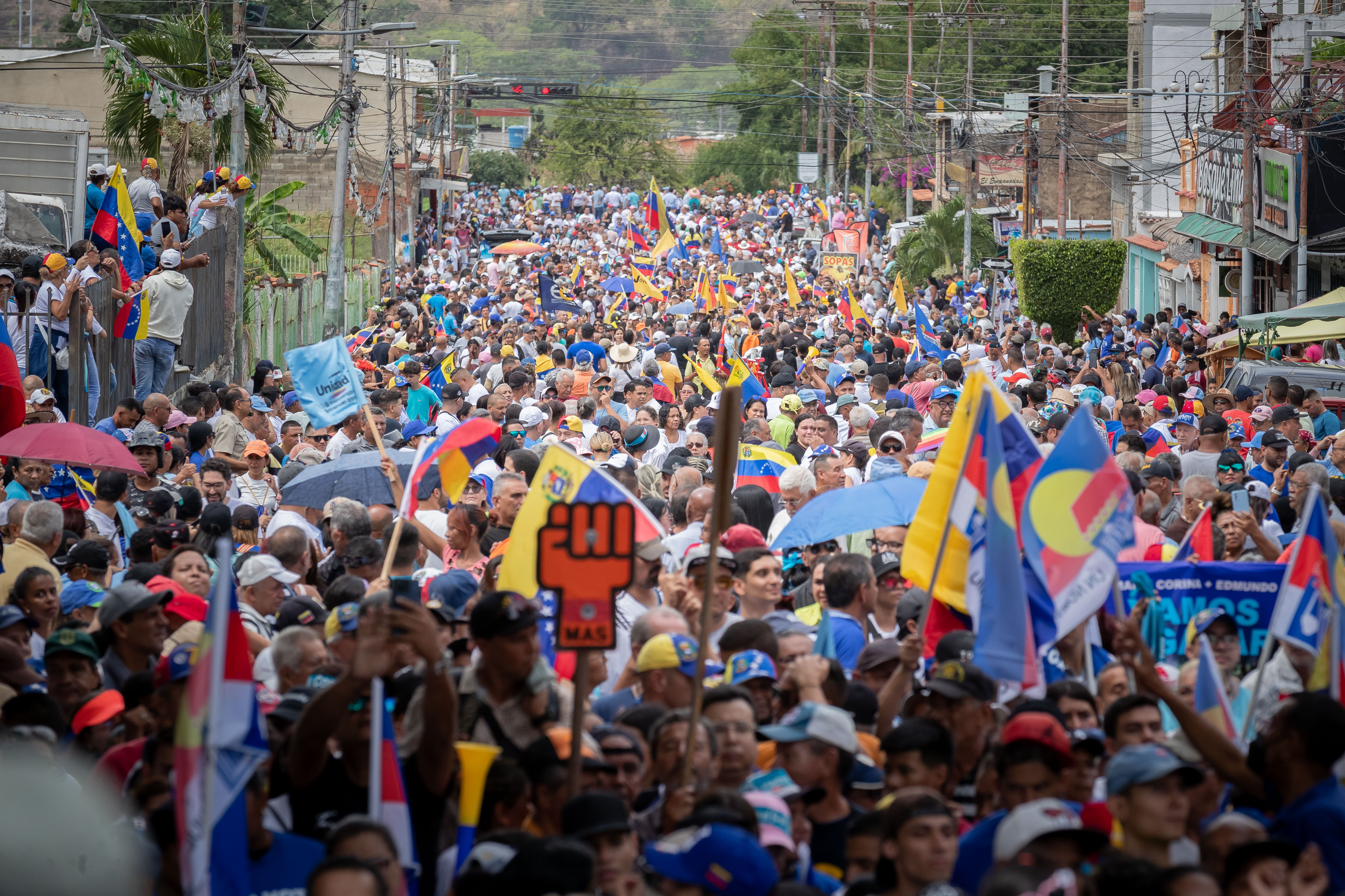 Las elecciones en Venezuela: una carrera de fondo con obstáculos (Análisis)